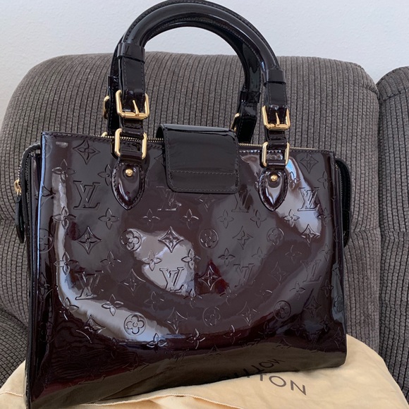 Authentic Louis Vuitton Melrose Avenue Handbag - Picture 3 of 10
